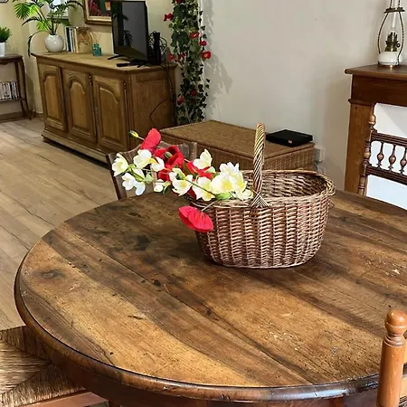 別荘 Le Gentil Coquelicot モンパジエ